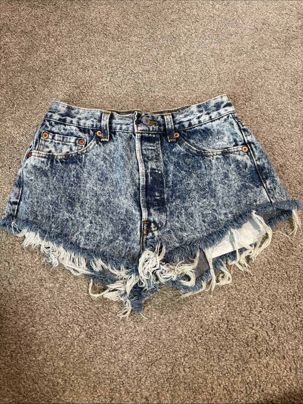 Vintage Women’s Levi’s Acid Wash Shorts
